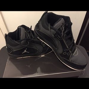 Gentle use Jordan 1 Fund 5/8th